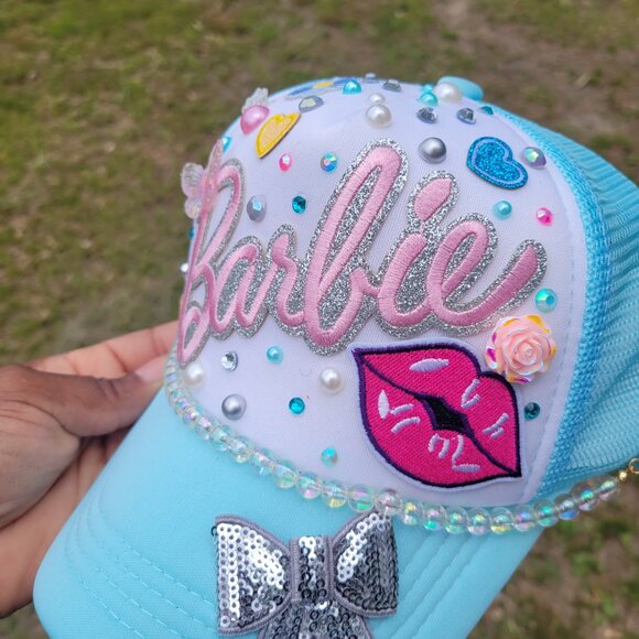 Barbie Junk Hat - Picture 3 of 5